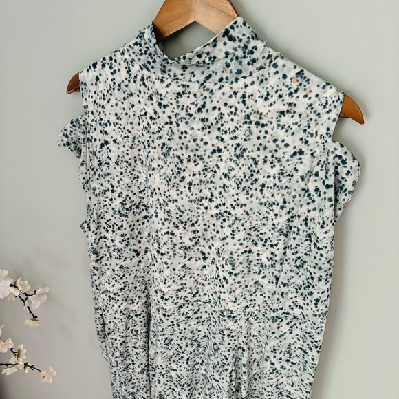 Eloquii Printed Slashed Shoulder Mesh Dress Size 22 - Picture 6 of 8